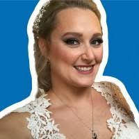 Sarah Reid's Instagram, Twitter & Facebook