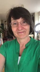 Nikki Wyatt's Instagram, Twitter & Facebook