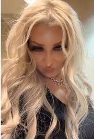 Are you staying or coming back #80s #1980s #genx #genxtiktokers #question  #stay #comeback #genxcrew #80sbaby #80skid #ilovethe80s #takemeback #fyp  #สปีดสโลว์ #สโลว์สมูท