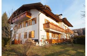 Scopri i migliori appartamenti e case vacanza nelle dolomiti del trentino alto adige e bellunese. Privato Affitta Casa Vacanze Appartamento Per Ferie In Montagna Annunci Cavareno Trento Rif 138388