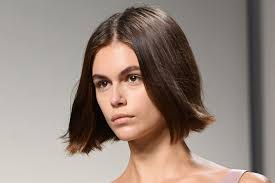 El bob italiano, el corte de pelo que revoluciona la temporada y sube el  volumen del cabello fino