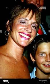 Patti lupone son -Fotos und -Bildmaterial in hoher Auflösung