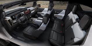 The interior looks very art deco in terms of design, with the edition 1 getting lots of bronze accents that nicely offset the black and white scheme. 2022 Gmc Hummer Ev 1 000 Hp 350 Miles Of Range 112 595