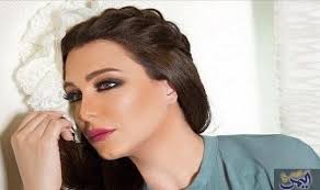 الأزمنة في أنفسها متماثلة، وتفاضلها بما يظهر فيها من هداية وخير، وإلى هذا المعنى يشير الشاعر إذ يقول وإذا نظرنا إلى شهر رمضان من هذا الوجه، وجدنا له مزايا تكسبه حرمة، وتجعل إقبال الناس فيه على الأعمال الفاضلة عظيماً. Ø³Ù„Ø§Ù ÙÙˆØ§Ø®Ø±Ø¬ÙŠ ØªÙ†ÙÙŠ Ø´Ø§Ø¦Ø¹Ø§Øª Ø·Ù„Ø§Ù‚Ù‡Ø§ Ù…Ù† ÙˆØ§Ø¦Ù„ Ø±Ù…Ø¶Ø§Ù† Ø§Ù„ÙŠÙ…Ù† Ø§Ù„ÙŠÙˆÙ…