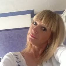 Sharon Tipton's Instagram, Twitter & Facebook