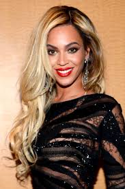 Especially looks good on women with round and oval face structures. 80 Best Beyonce Hairstyles Of All Time Beyonce S Evolving Hair Looks