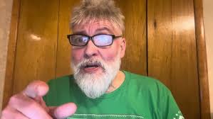 That Spirit of Christmas. Dale Powell