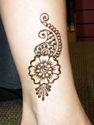 2c71e319b335a4ab7c0e6a12f2b942d0 Jpg 480 640 Ankle Henna Tattoo Henna Tattoo Hand Henna Ankle