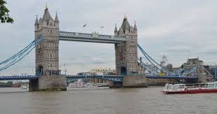 Queste zone di londra si distribuiscono a partire dal centro della città, ossia la zona 1 e, in maniera. Cum Putem Vizita Cu Buget Redus Londra Cea Mai ExclusivistÄ CapitalÄ EuropeanÄ Unde Ne CazÄm Ce MancÄm Si Ce Putem Vizita Cu Bani PuÅ£ini