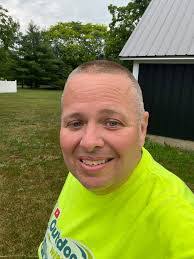 Janis Stone's Instagram, Twitter & Facebook