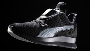 When comfort calls, rely on chic puma trainers and puma sliders to keep your footwear. Puma Bringt Selbstbindenden Schuh Auf Den Markt Netzathleten De
