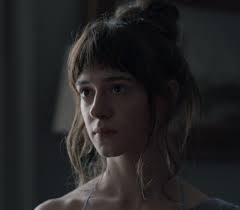 A qué le atribuyes el cambio de Marianne en Normal People? Pasó de verse un  poco rara a ser la chica linda del barrio con solo unos pequeños retoques.  : r/VindictaRateCelebs