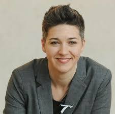 Jasmine Walsh's Instagram, Twitter & Facebook