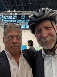 Last 1.5 hours for the @seth.becker show , “a Boy's Head”