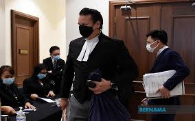 As such, you may still hear it referred to by this name, but whatever the moniker, this is a great place to come for anyone who wants to pick up some local. Bernama Kota Kinabalu High Court Begins Hearing On Justiciability Over Dissolution Of Sabah State Assembly