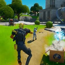 Последние твиты от fortnite status (@fortnitestatus). How To Stream Today S Fortnite Event At The Agency Online The Verge