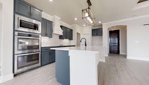 Flintrock Builders Are Renowned Custom Home Builders In Killeen Tx The Architects Create Unique Home Designs K Home Builders Unique House Design Custom Homes