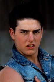 Besides nose job, botox injections, tom cruise also did teeth work at his very young age. Agggghhhhhhhhhh Tom Cruise S Original Teeth Celebrity Teeth Tom Cruise Tom Cruise Teeth
