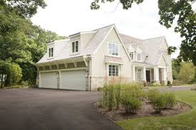 Bears Coach Matt Nagy Buys 2 75 Million Lake Bluff Mansion Lake Bluff Mansions Custom Builders
