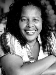 É com grande tristeza que anunciamos o falecimento de nossa querida  funcionária, Roseli Fortunato que dedicou 12 anos de sua vida a esta  equipe. Sua presença iluminava nossos dias e seu comprometimento