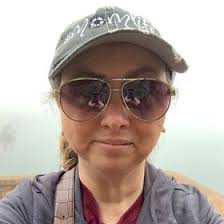 Erin Dilks's Instagram, Twitter & Facebook