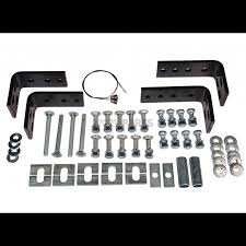 A custom quick install bracket kit significantly reduces the time to install your fifth wheel rails. Husky Towing 5th Wheel Hitch Mounting Bracket 31622 Highskyrvparts Com