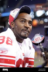New York Giants' Hakeem Nicks runs for the end zone during the fourth  quarter of an NFL football game between the New York Giants and the Dallas  Cowboys at New Meadowlands Stadium