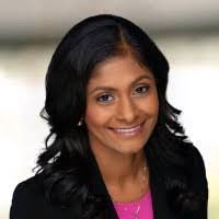 Betsy Benjamin's Instagram, Twitter & Facebook