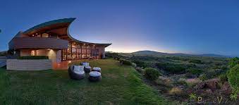 Minimum 10 night stay over the holidays. Frank Lloyd Wright Lava Rock Home Hawaii Panaviz