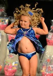The here comes honey boo boo empire came crashing down in october 2014, when tlc canceled the series amid allegations that thompson's mother, june mama june shannon, was dating a convicted child molester. 130 Honey Boo Boo Child Ideas Honey Boo Boo Boo Bones Funny