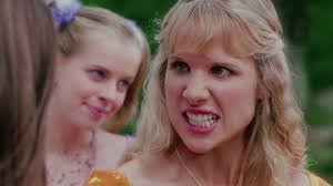 Ella Enchanted (2004)