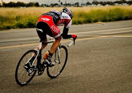 La scelta della sella per la tua bici da corsa rappresenta un momento importante e decisivo poiché qui si giocano comodità e. Come Regolare La Sella Della Bici Da Corsa Altezza Arretramento E Inclinazione Sportoutdoor24