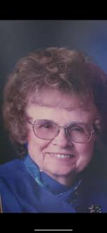 What are some stories about Aunt Betty Dye Wortman?
