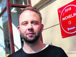 "Voit" macht erstmals Osterpause: Spitzenkoch geht selbst mal essen