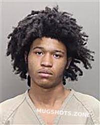 Deante Clark's Instagram, Twitter & Facebook