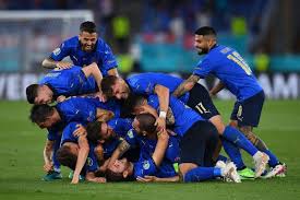 Gli azzurri volano agli ottavi da primi del girone. Lo Strano Tabellone Dell Italia Agli Europei Il 2 Posto Puo Essere Meglio Del 1