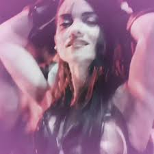 Sienna Shaw Scene Pack