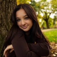 Isabella Morse's Instagram, Twitter & Facebook