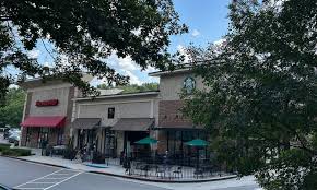 Three Georgia prison guards sentenced to 10 years in contraband trial