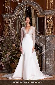 Here you'll find our favorite wedding dresses, bridal hairstyles, shoes, accessories, veils, and beauty looks for the big day. Designer Wedding Dress Designer Monique Lhuillier