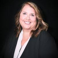 Laura Quillen's Instagram, Twitter & Facebook