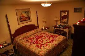 تزيين غرفة النوم لليلة رومانسية اذى تحضرى ليله رومانسيه لزوجك فنجان قهوة