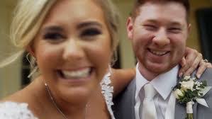 Karen Neyland's Instagram, Twitter & Facebook