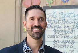 Frontdoors Magazine May/June 2023 by Frontdoors Media