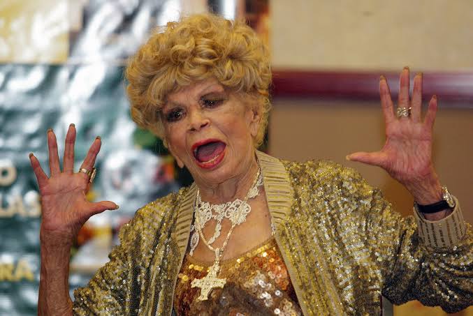 A atriz Dercy Gonçalves volta em carta psicografada (Foto: reprodução)