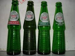 Where does canada dry come from and where is it produced? Canada Dry Fotos Historicas Ginger Ale Fotos