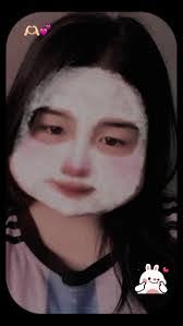 Dung Lu's Instagram, Twitter & Facebook