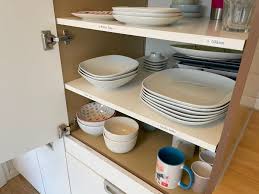 Schränke mit schiebetüren schrank nach maß garderobenschrank nach maß ihre möbel nach mass so organisiert man sein geschirr in der küche. Tipps Fur Ordnung In Der Kuche Die Grosse Anleitung