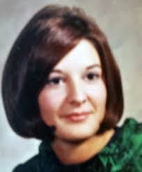 Sharon Hensley's Instagram, Twitter & Facebook