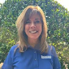 Melanie Hyatt's Instagram, Twitter & Facebook